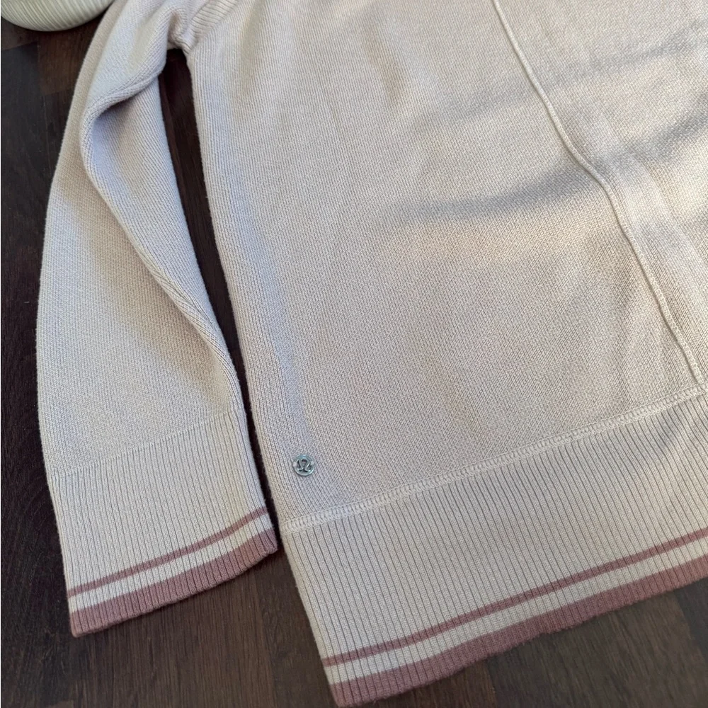 Lululemon Soothe Away Hoodie - Picture 8 of 14